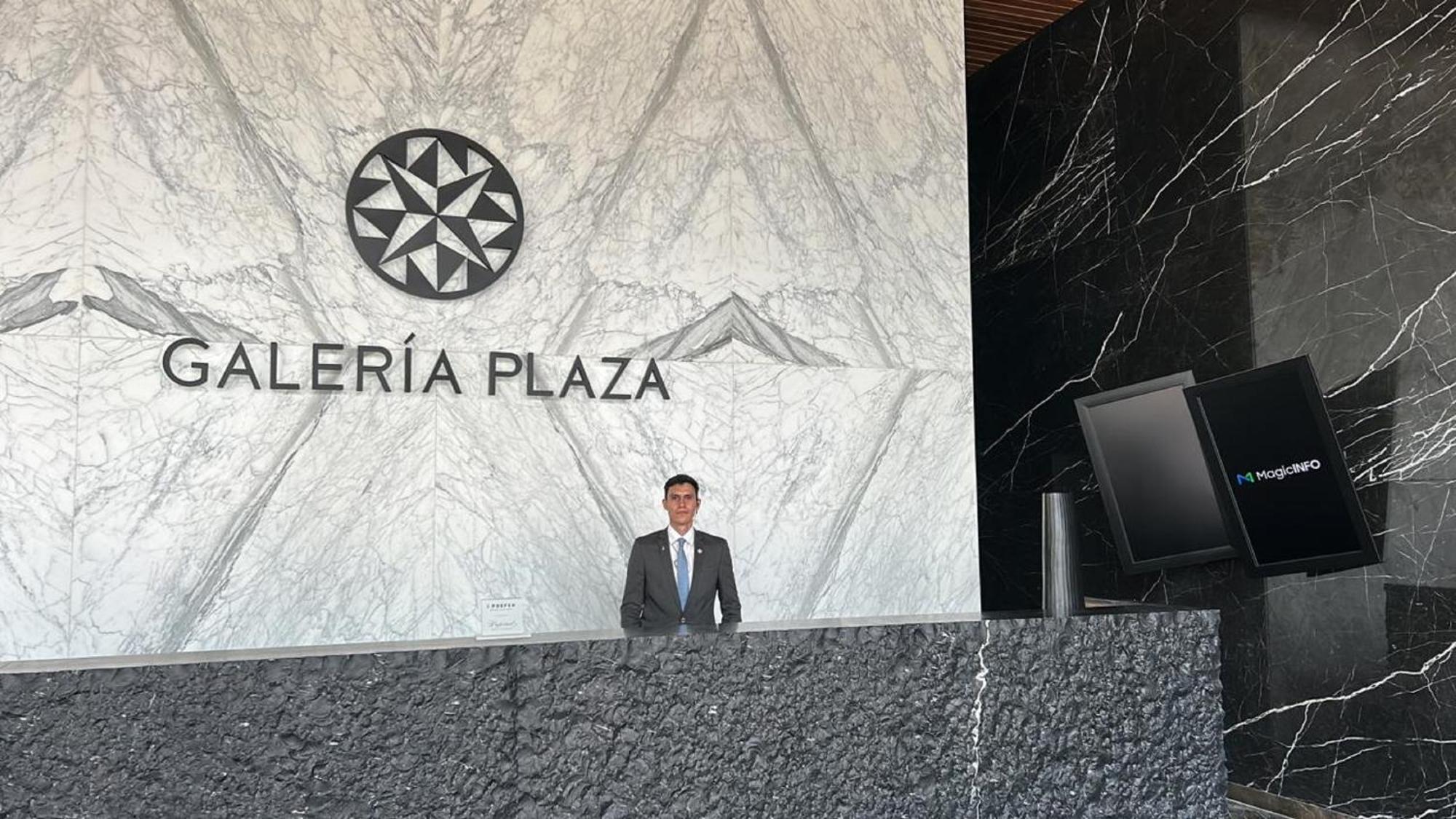 Galeria Plaza Monterrey Hotel Exterior foto Entrance